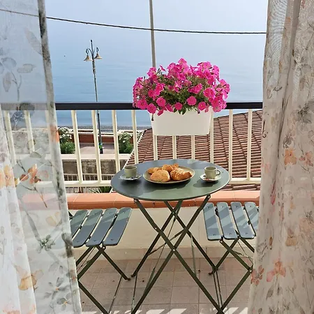 Apartment Frontemare *